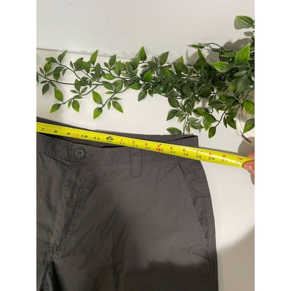 Columbia Mens Regular Fit Gray Cotton Shorts Size 38 With Side & Back Pockets - Picture 11 of 13